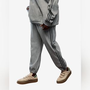 NWT - Adidas x IVY PARK Corduroy Sweatpants - MEDIUM - UNISEX